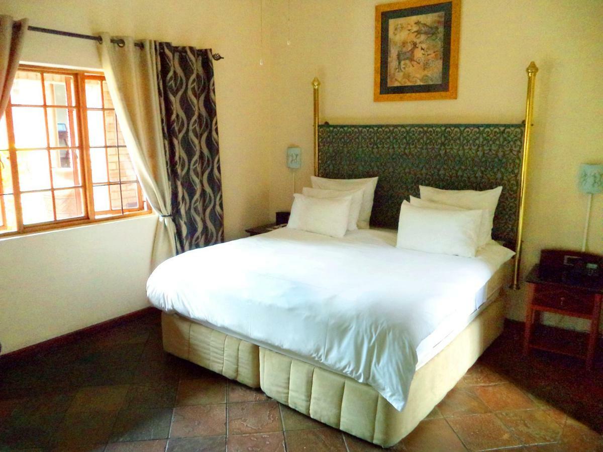 Belladona Guesthouse Mbombela Exterior foto